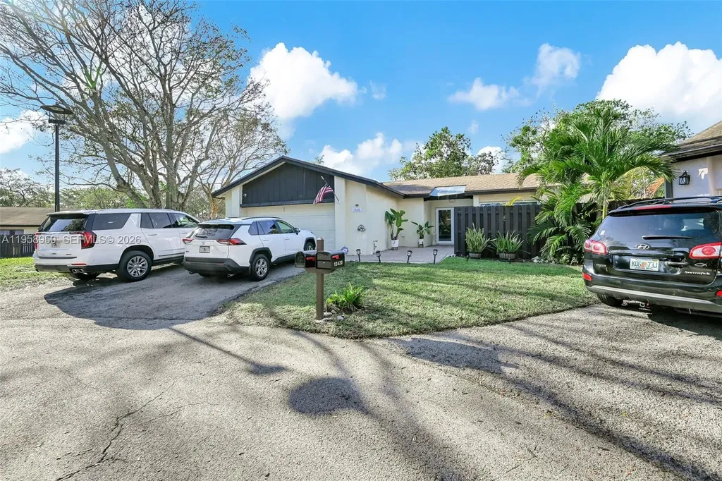 13416 SW 108th Street Circle N Miami FL 33186