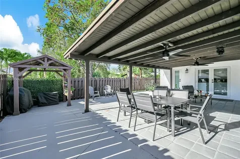 13416 SW 108th Street Circle N Miami FL 33186