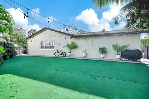 13416 SW 108th Street Circle N Miami FL 33186