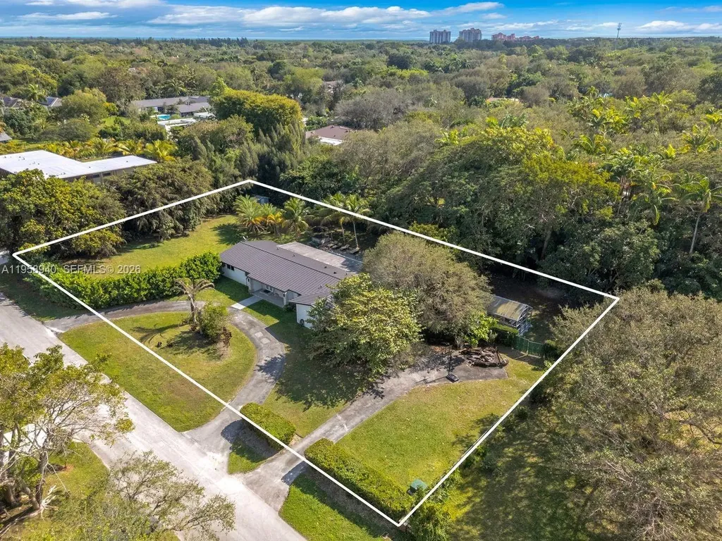 6440 SW 129th Terrace Pinecrest FL 33156