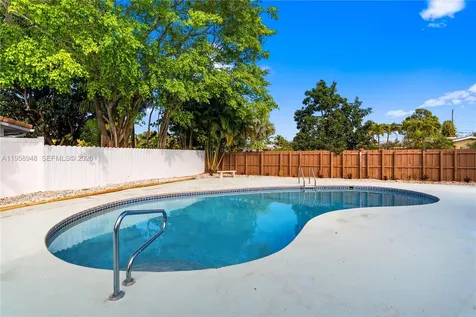 3633 NE 24th Avenue Fort Lauderdale FL 33308