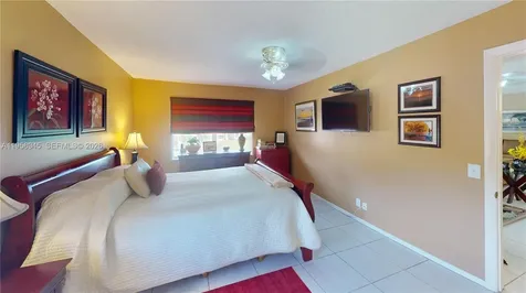 9801 Sunrise Lakes Boulevard Sunrise FL 33322
