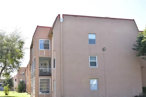 9801 Sunrise Lakes Boulevard Sunrise FL 33322