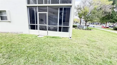 1200 SW 130th Avenue Pembroke Pines FL 33027