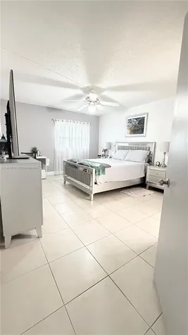 1200 SW 130th Avenue Pembroke Pines FL 33027