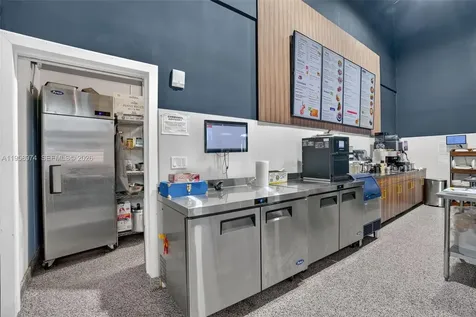 Downtown Miami Cafe For Sale Miami FL 33130