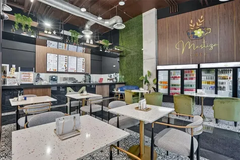 Downtown Miami Cafe For Sale Miami FL 33130