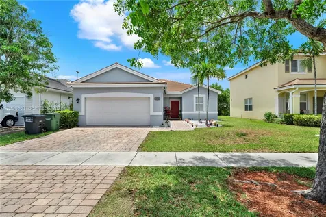 3472 NE 2nd Street Homestead FL 33033