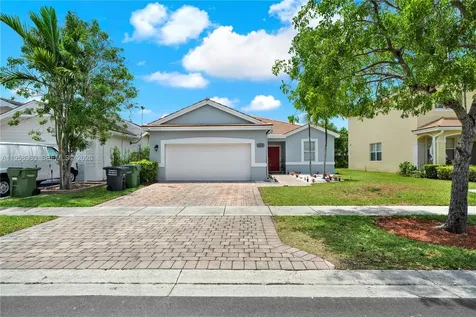 3472 NE 2nd Street Homestead FL 33033