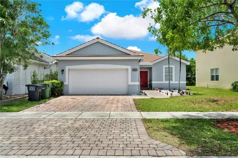 3472 NE 2nd Street Homestead FL 33033