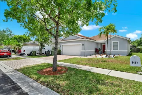 3472 NE 2nd Street Homestead FL 33033