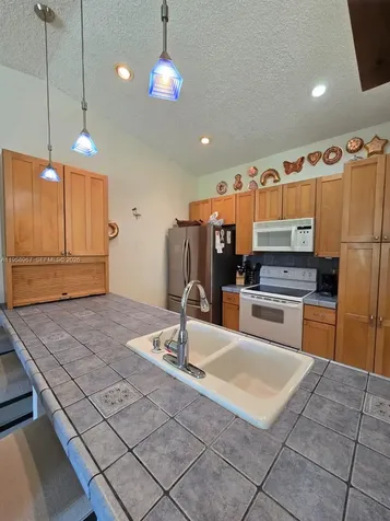 5 Rogart Circle Boynton Beach FL 33426