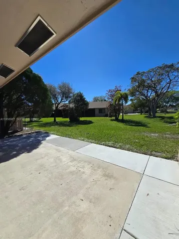 5 Rogart Circle Boynton Beach FL 33426