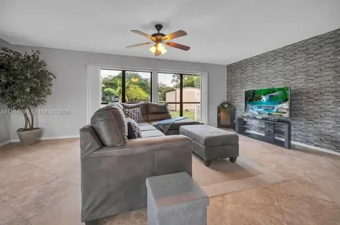 1803 E Easy Street Fort Pierce FL 34982