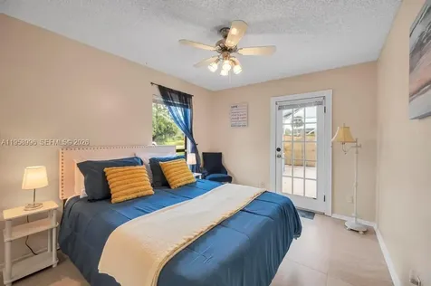1803 E Easy Street Fort Pierce FL 34982