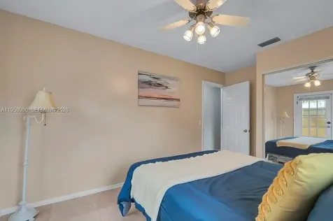 1803 E Easy Street Fort Pierce FL 34982