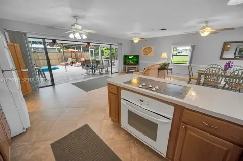 1803 E Easy Street Fort Pierce FL 34982
