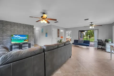 1803 E Easy Street Fort Pierce FL 34982