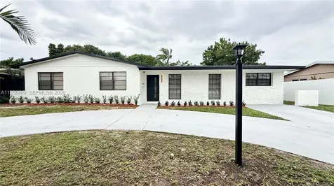 19732 NE 12th Place Miami FL 33179