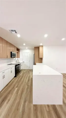 19732 NE 12th Place Miami FL 33179