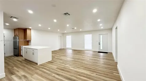 19732 NE 12th Place Miami FL 33179
