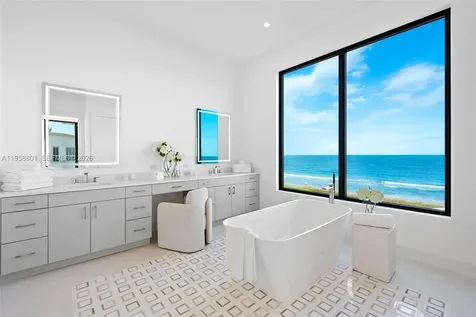 4610 N Highway A1a Hutchinson Island FL 34949