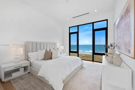 4610 N Highway A1a Hutchinson Island FL 34949