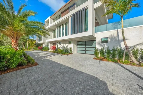 4610 N Highway A1a Hutchinson Island FL 34949