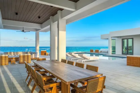 4610 N Highway A1a Hutchinson Island FL 34949