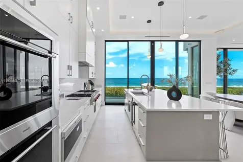 4610 N Highway A1a Hutchinson Island FL 34949