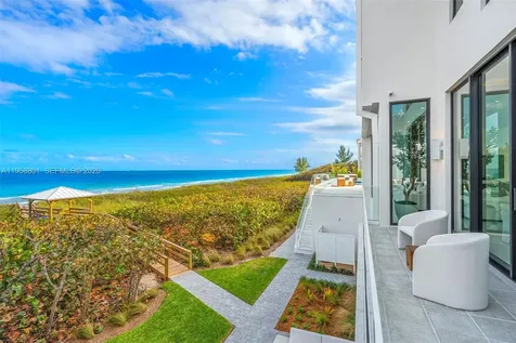 4610 N Highway A1a Hutchinson Island FL 34949