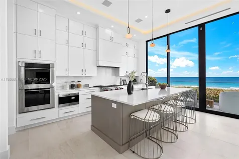 4610 N Highway A1a Hutchinson Island FL 34949