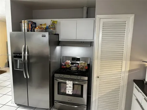 3860 SW 121st Avenue Miami FL 33175