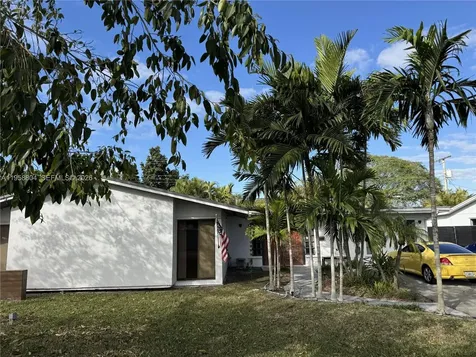 3860 SW 121st Avenue Miami FL 33175