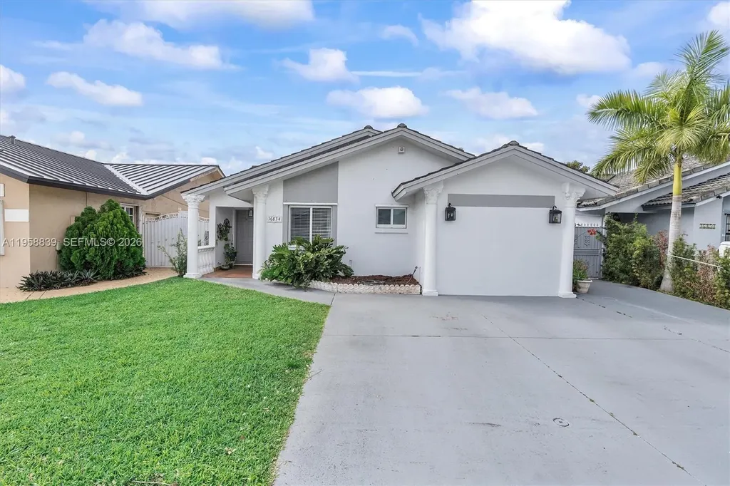 16834 NW 70th Avenue Hialeah FL 33015