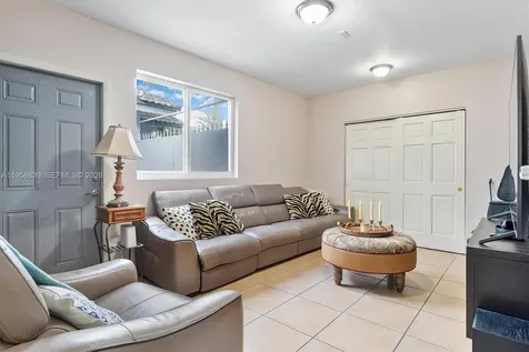 16834 NW 70th Avenue Hialeah FL 33015