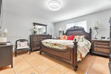 16834 NW 70th Avenue Hialeah FL 33015