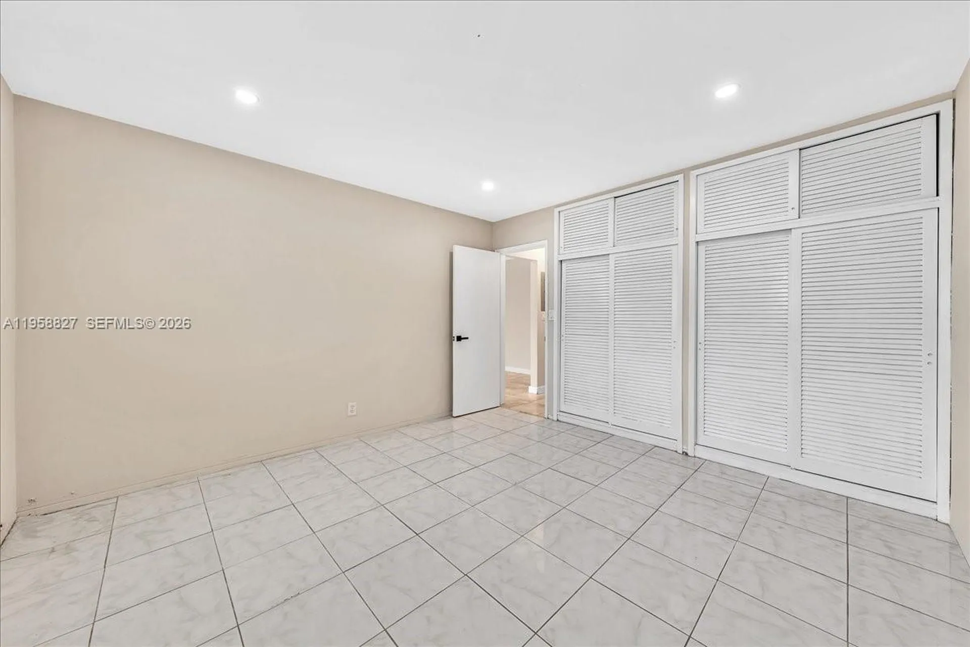707 S 19th Avenue Hollywood FL 33020