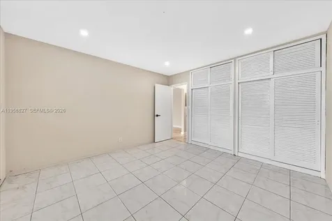 707 S 19th Avenue Hollywood FL 33020
