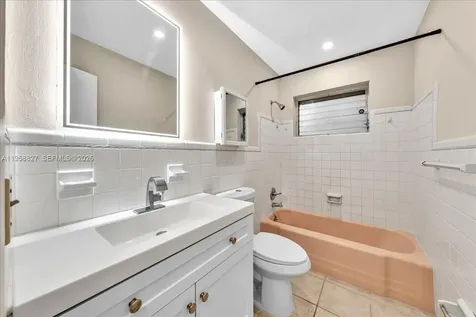 707 S 19th Avenue Hollywood FL 33020