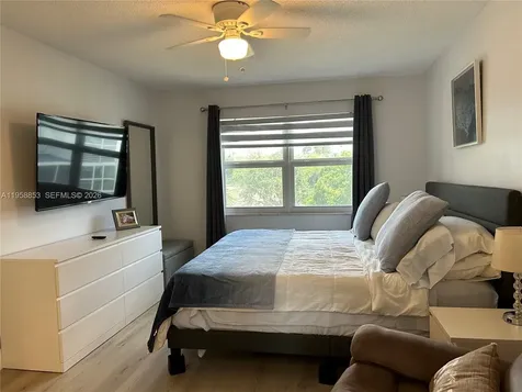 1501 S Ocean Boulevard Lauderdale By The Sea FL 33062