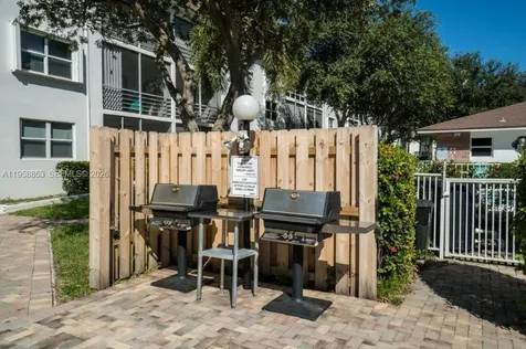 1501 S Ocean Boulevard Lauderdale By The Sea FL 33062
