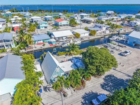 31033 Hibiscus Drive Big Pine FL 33043