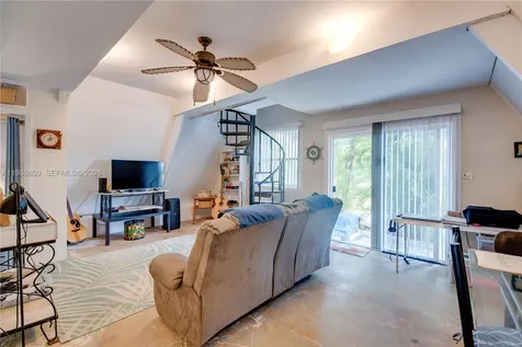 31033 Hibiscus Drive Big Pine FL 33043
