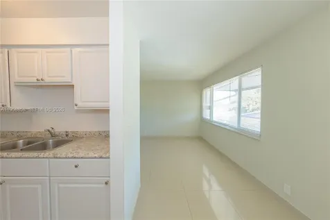 Lake Park FL 33403