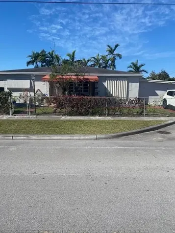 691 E 62nd Street Hialeah FL 33013