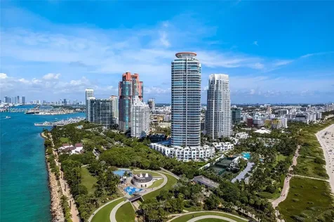 100 S Pointe Drive Miami Beach FL 33139