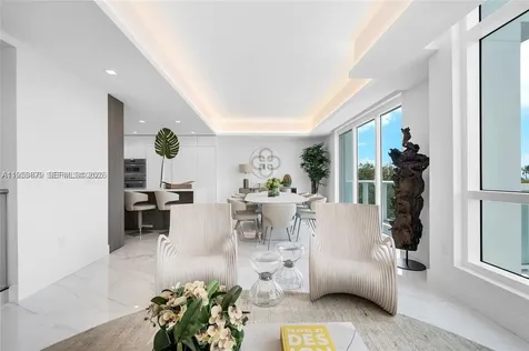 100 S Pointe Drive Miami Beach FL 33139