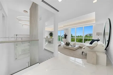 100 S Pointe Drive Miami Beach FL 33139