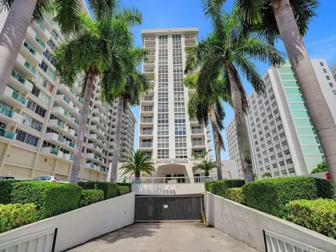 1228 West Avenue Miami Beach FL 33139
